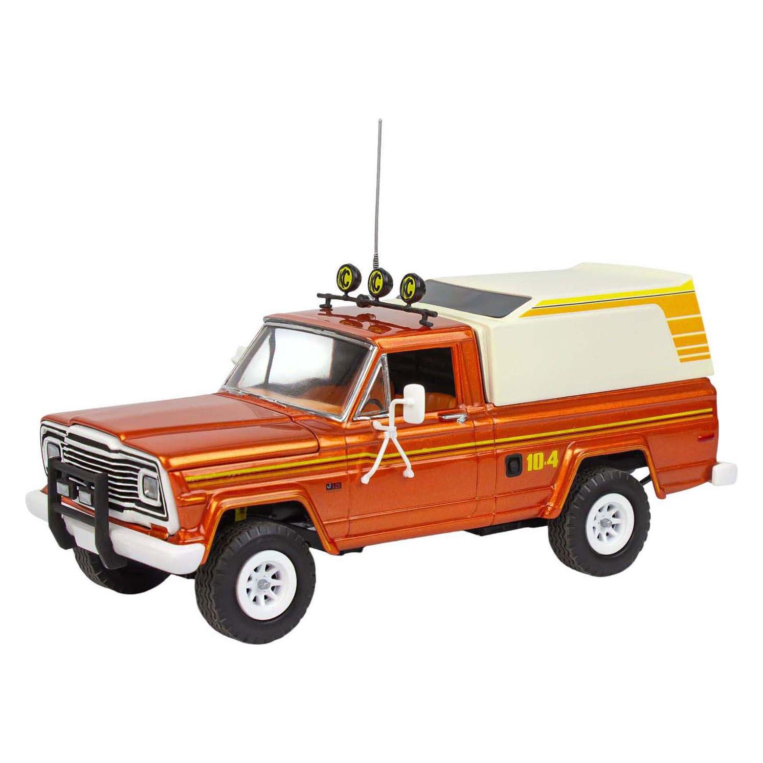 Revell Jeep J-10 pickup with camper (14568)