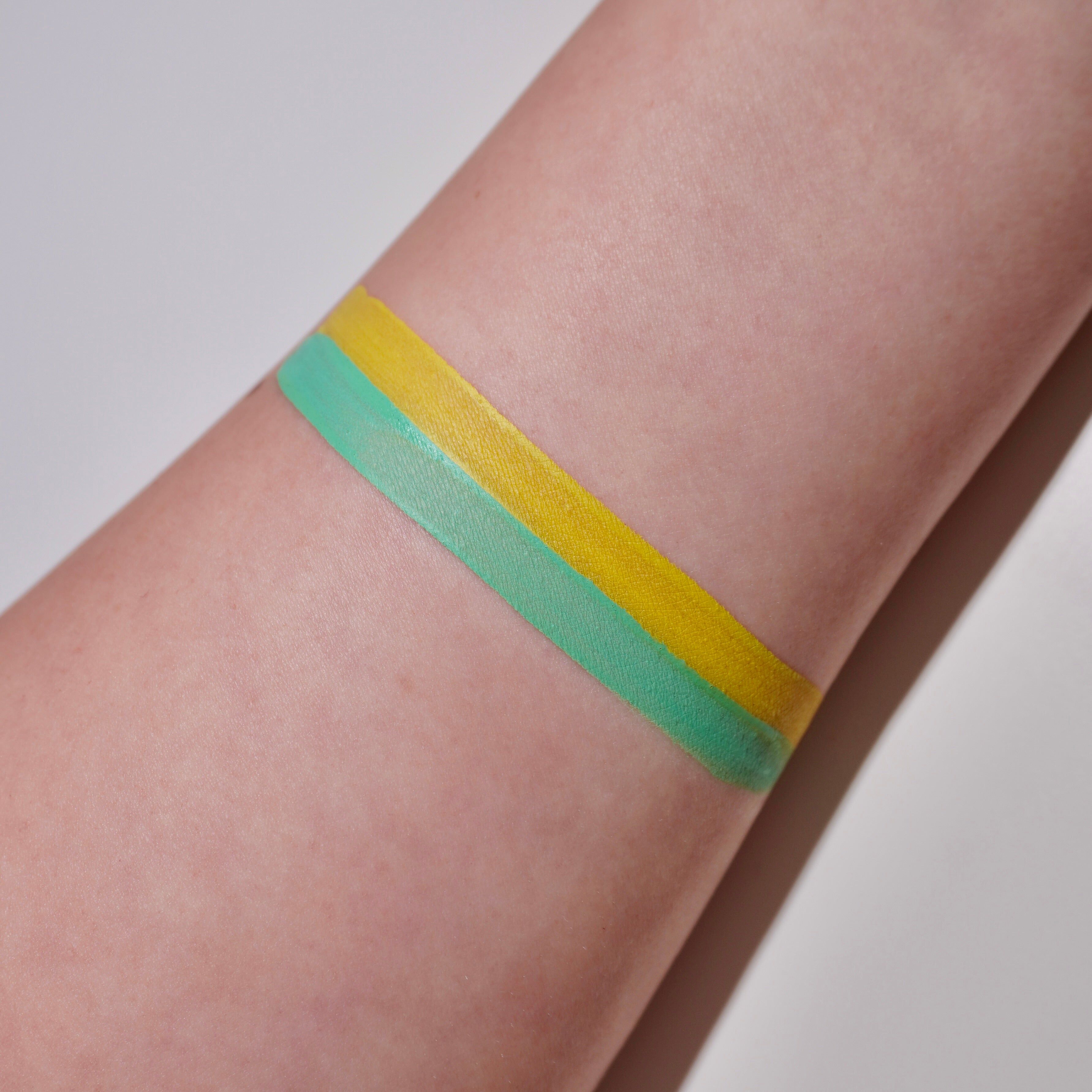 Beach (Turquoise & Yellow) Split Liner - Eyeliner - Glisten Cosmetics Small - 3g