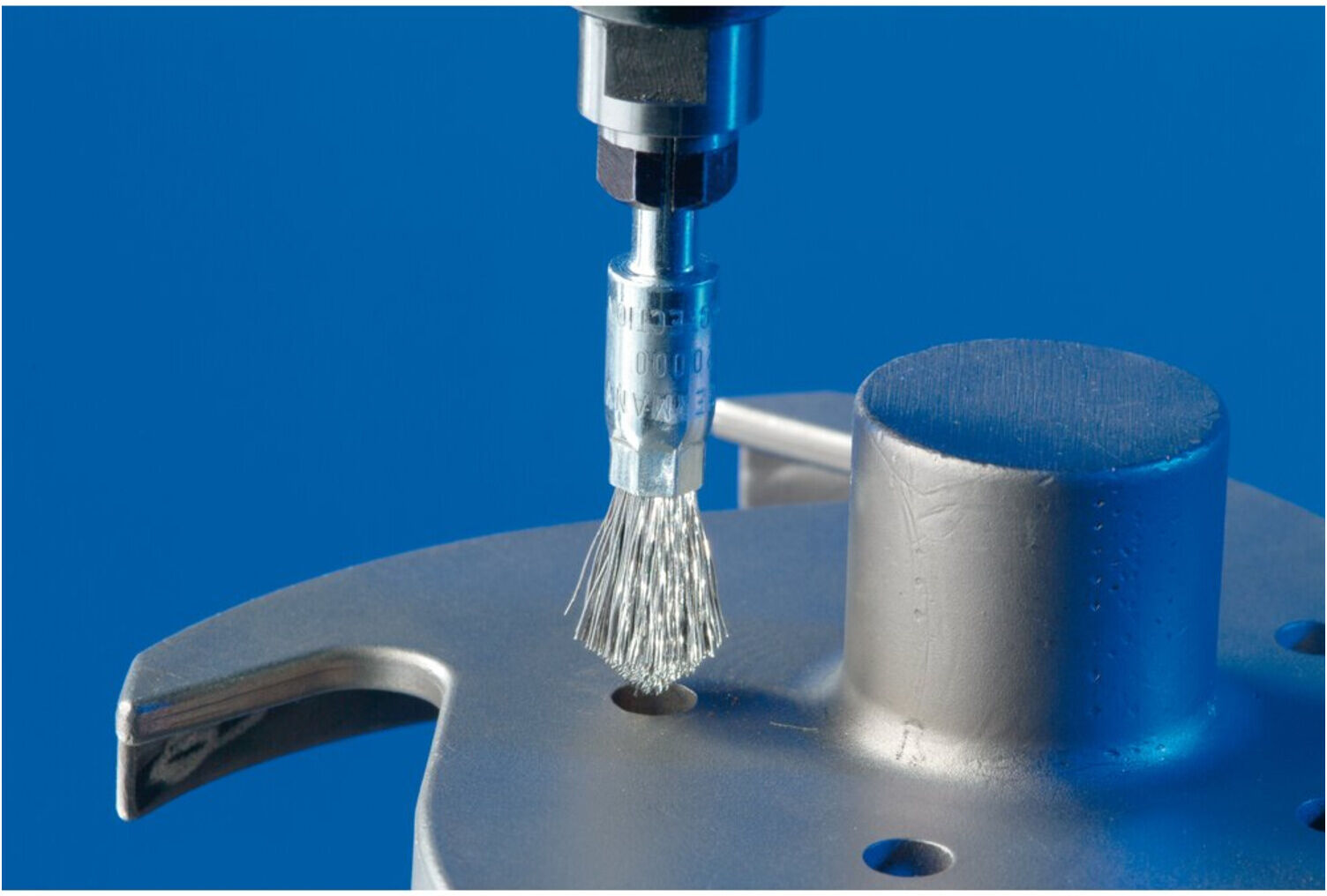 PFERD TOOLS spitze Pinselbürste ungezopft PBUS Ø10mm Schaft-Ø6 mm Stahl-Draht-Ø0,30 (43217002)