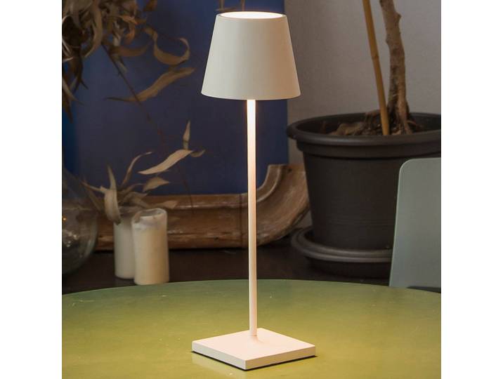 FARO BARCELONA LED-Tischlampe Toc mit USB-Charger, IP54, weiß Toc, dimmbar, weiß / opal, Aluminium, Modern