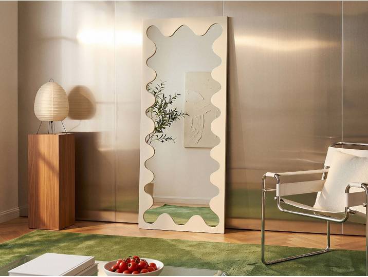 Großer Spiegel mit Wellenstruktur - Metall - 70 x 160 cm - Beige - GANSU