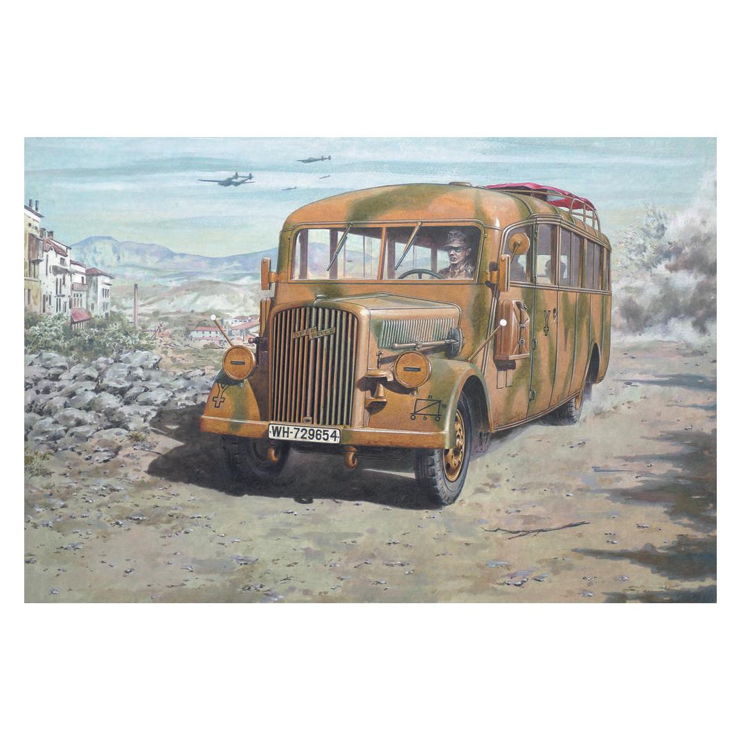 Roden Opel Blitz Omnibus W39 (Late WWII serv.) (23796732)