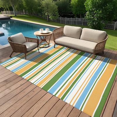 Garvee Reversible Outdoor Plastic Straw Rug