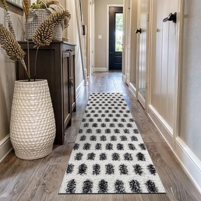 World Rug Gallery Scandinavian Arrow Shag Area Rug