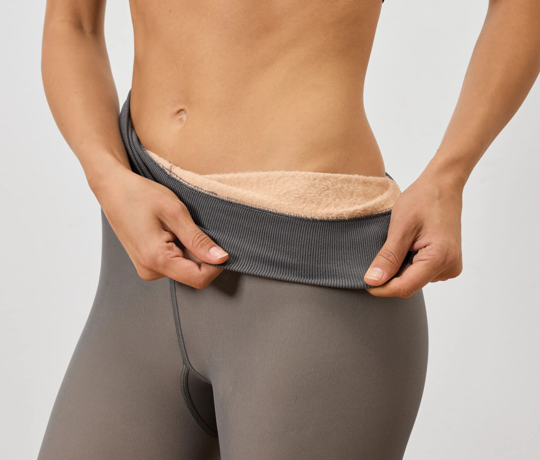 Tchibo - Gefütterte Feinstrumpfhose in transparenter Optik - Damen - Gr. S - grau