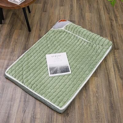 Uplift Essentials Winter Plush Dog Bed With Removable Washable Cover m green