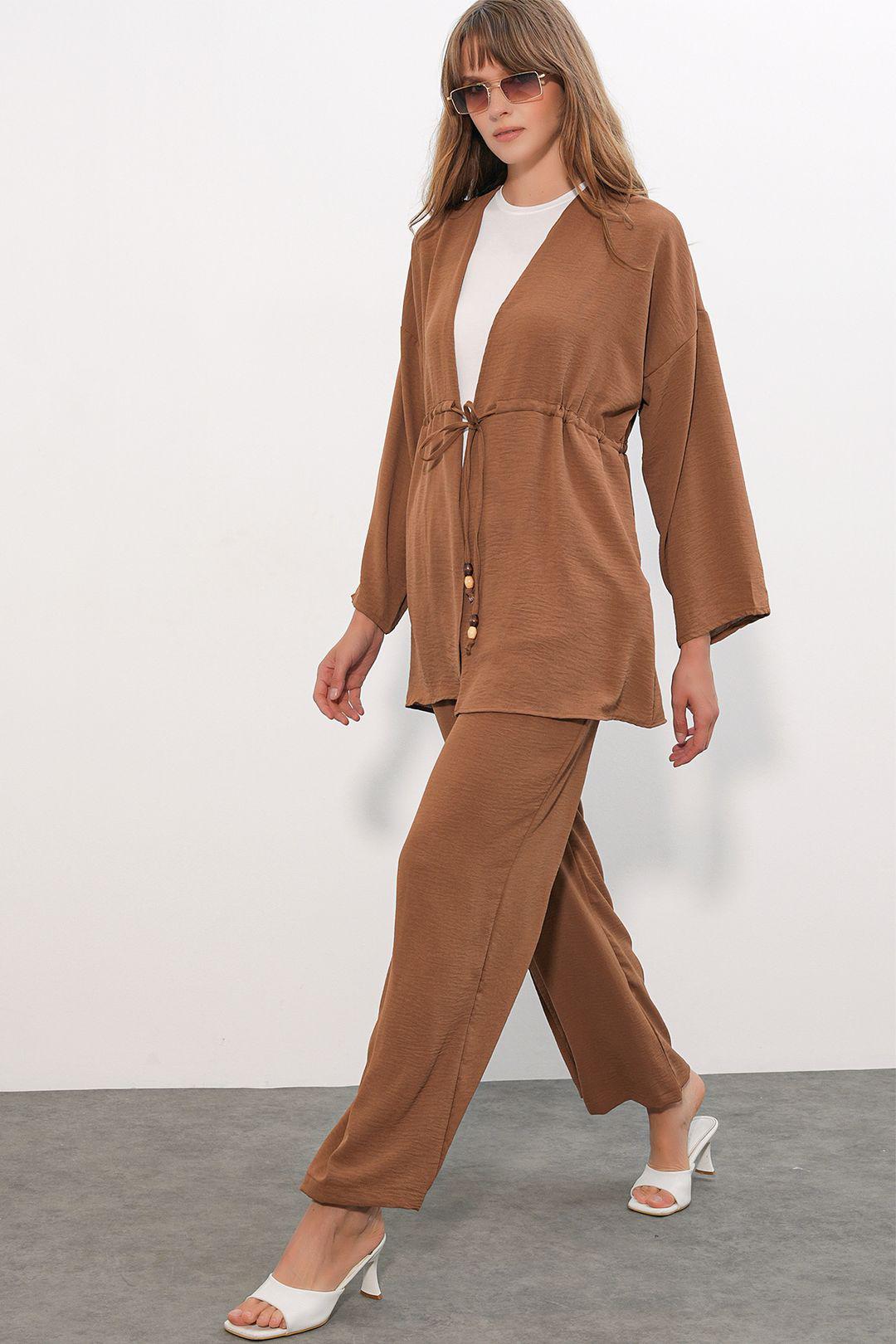 Zwei-teiliges Kimono-Set mit weitem Bein