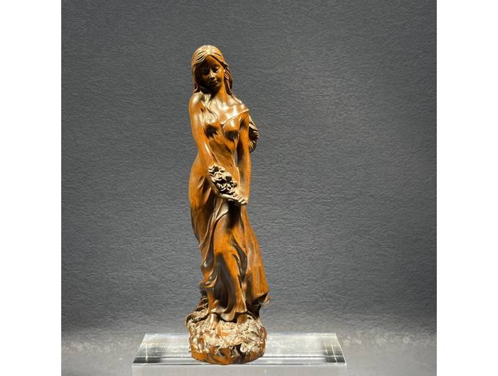 Statue de Femme de miles Faite à la Main en Buis Carquée, Ornement de Fille, Décoration Intérieure, Sculpture Artisanale, Bureau, Maison