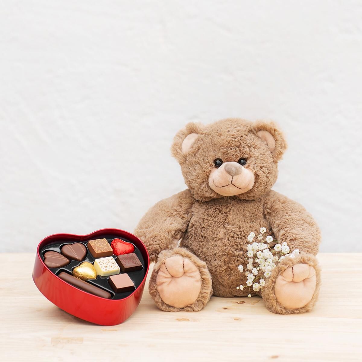 Bobo bamse med kærlighed  Send Blomster  Interflora