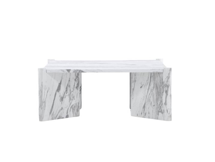 Table basse en bois de couleur blanche