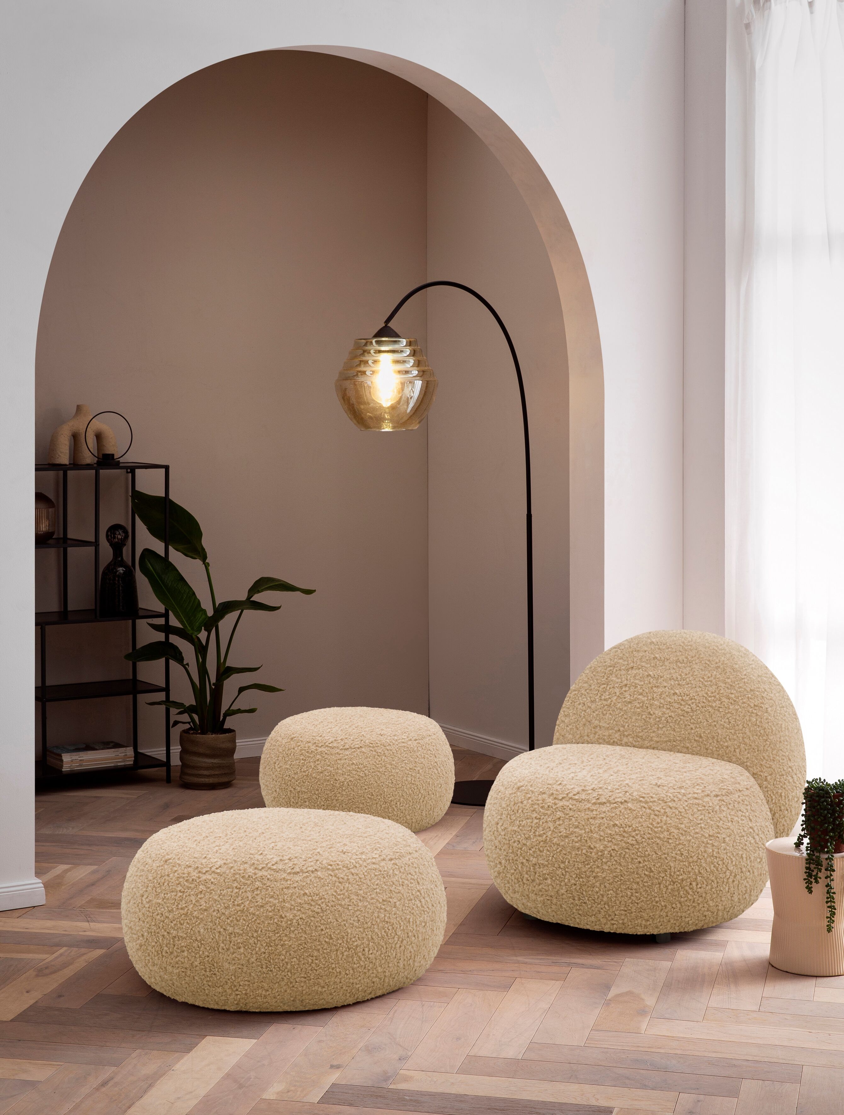 Polsterhocker HOME AFFAIRE "Mithras I Lieferzeit nur 2 Wochen, passend zum Sessel Mithras II", grau (taupe), B:85cm H:35cm T:85cm, 100% Polyester, Hocker, Polsterhocker, Bouclé oder Fellimitat, Durchmesser 65 oder 85 cm