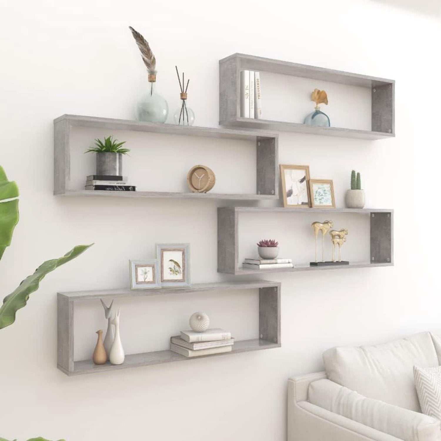 Houten wandplankenset met modern design voor boeken en decoratie