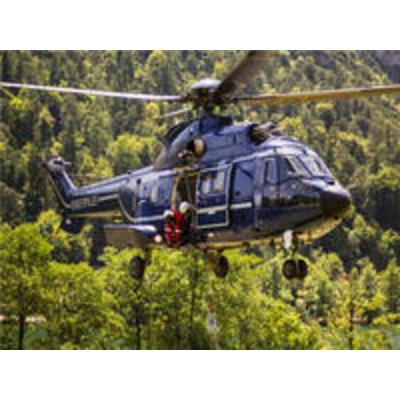 CALVENDO Puzzle SuperPuma im Löscheinsatz | 1000 Teile Lege-Größe 64x48cm Foto-Puzzle für glückliche Stunden