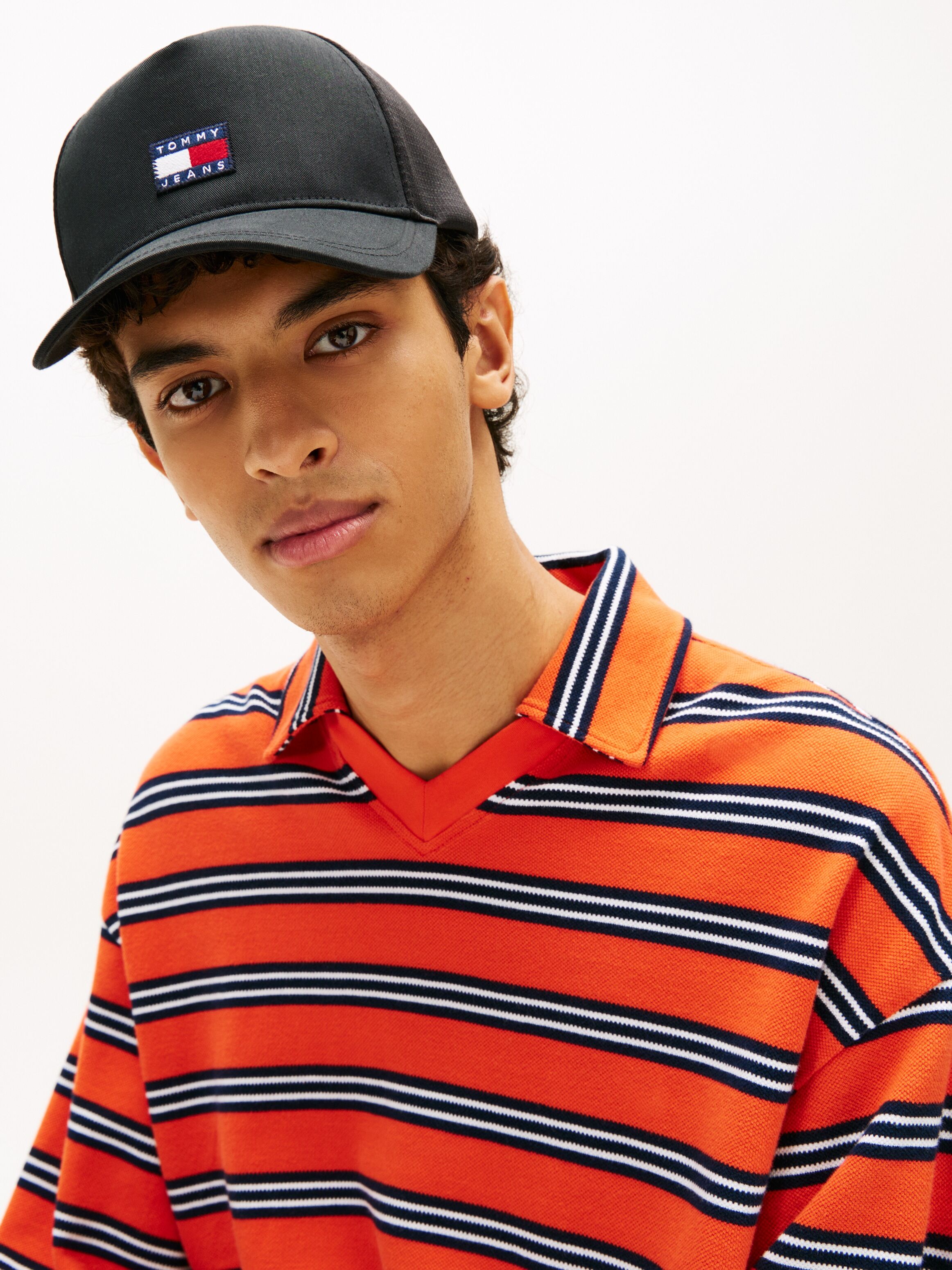 Trucker Cap TOMMY JEANS "TJM HERITAGE TRUCKER", schwarz, Web, Baumwolle, unifarben, Caps Trucker Cap, Regular fit mit festem Schirm schwarz Einheitsgröße