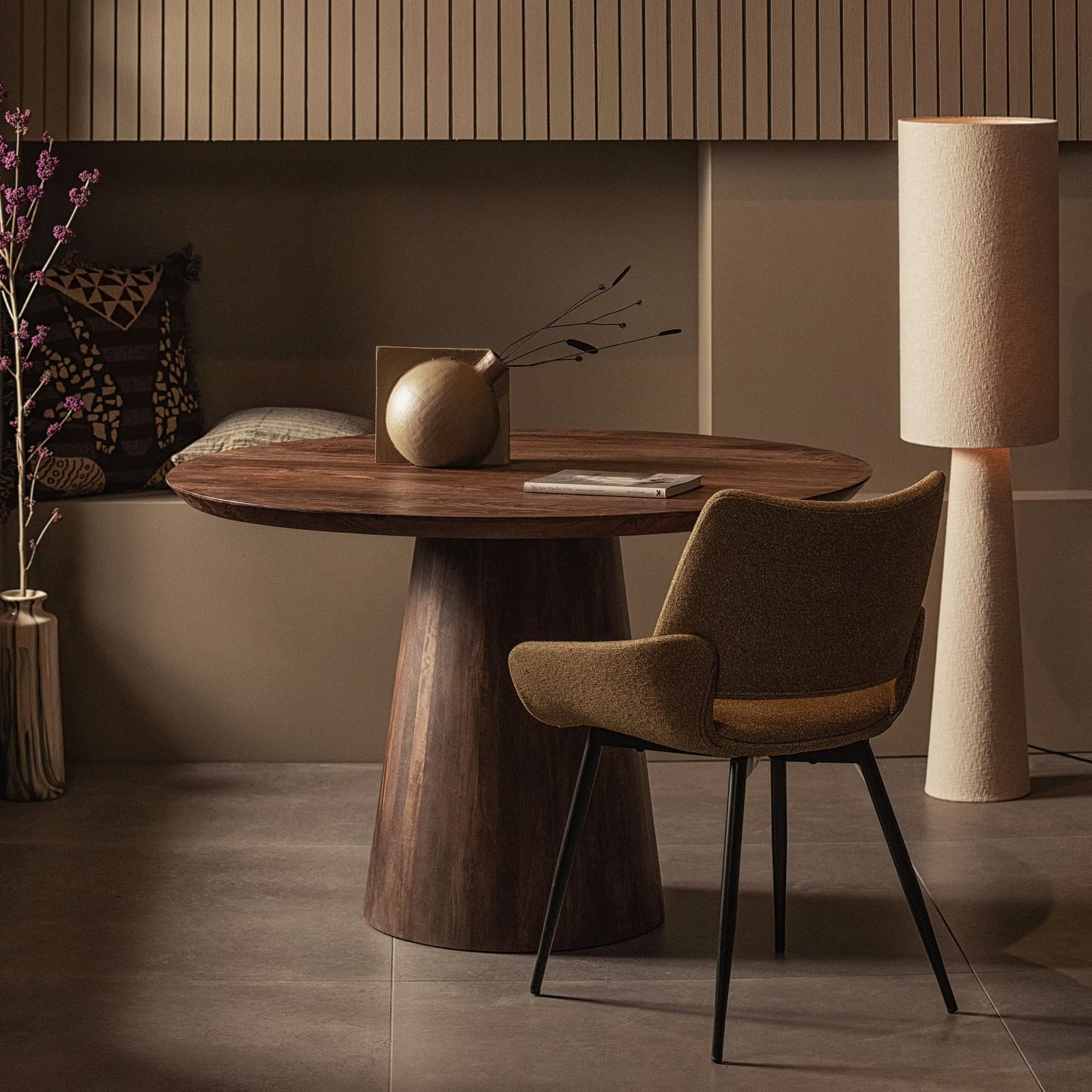 BePureHome WOOOD Ronde Eettafel Limit Mangohout Walnoot - Diameter: 130 cm