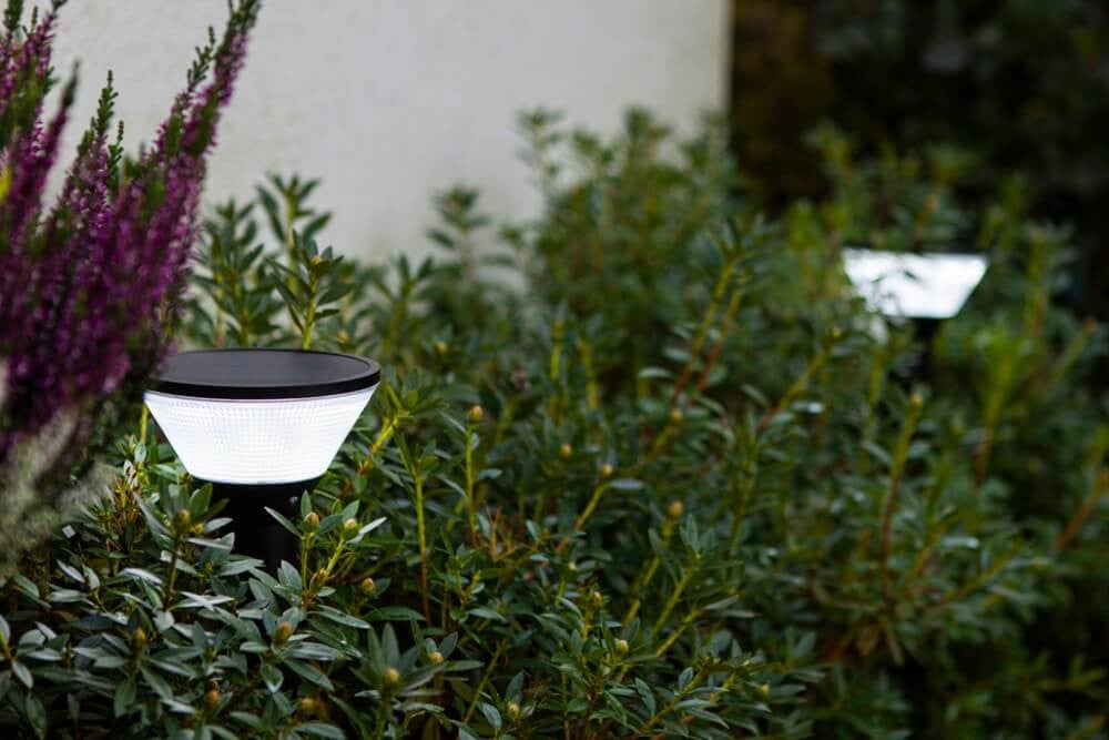 Lutec Karlo Smart Solar Tuinlamp - Zwart