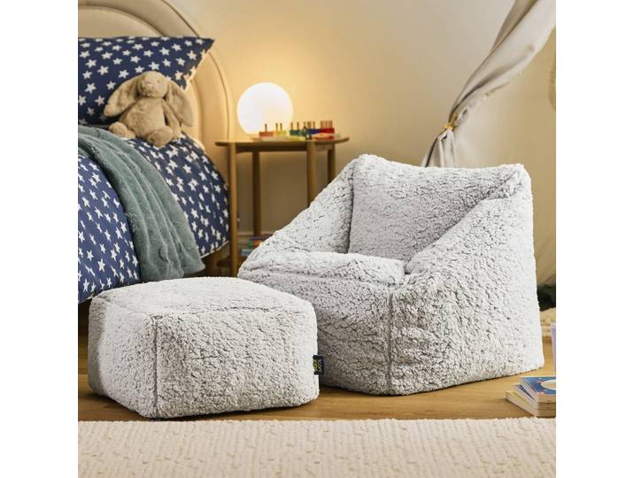 Pouf fauteuil enfant avec repose-pied carré en polaire gris clair