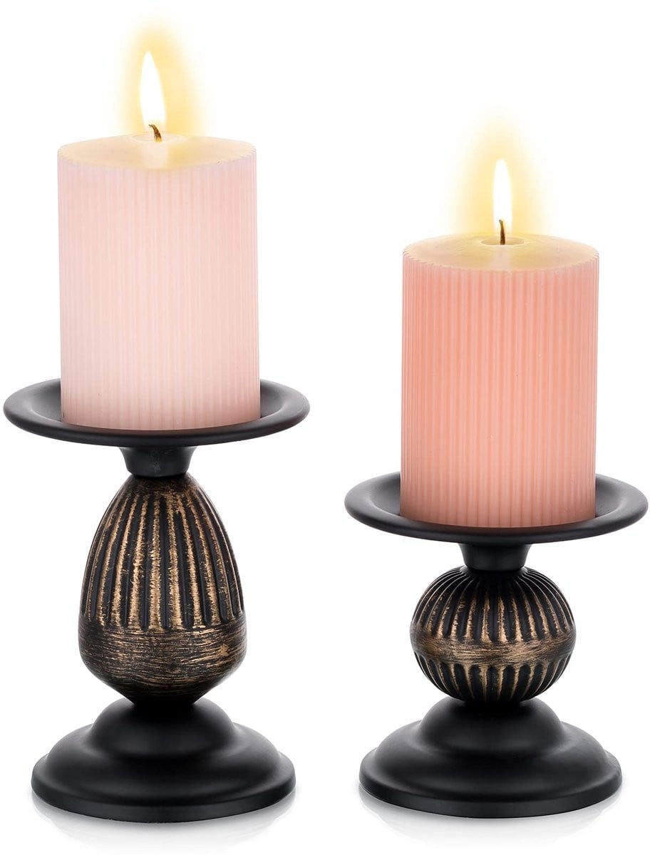 Unyqoos Elegante Vintage Kandelaar Set van Zwart Metaal voor Stijlvolle Decoratie
