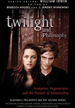 Rebecca Housel - Twilight and Philosophy: Vampires, Vegetarians, and the Pursuit of Immortality (Blackwell Philosophy & Pop Culture) - Preis vom 15.10.2026 23:06:25 h