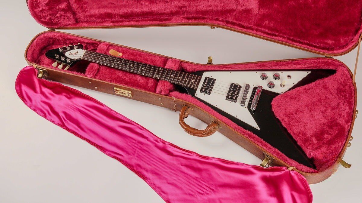 Gibson Flying in ’67 Reissue 1996 Ebony   Original 496R/500T   Ebony - Refurbished