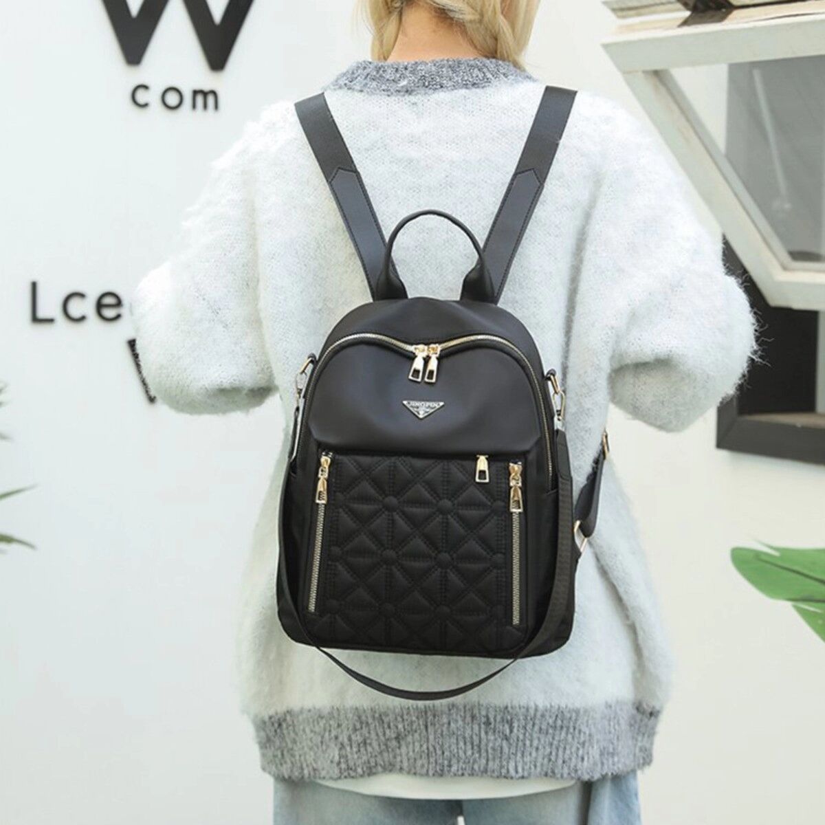 INF Stylischer Nylonrucksack für den täglichen Gebrauch
