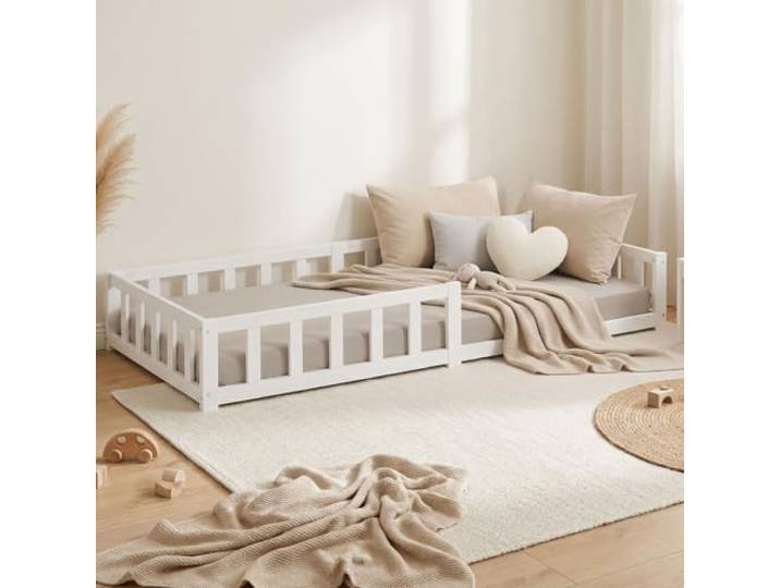 Homestyle4u Kinderbett Bodenbett 90x200 mit Matratze & Rausfallschutz Montessori Hausbett fuer Kleinkinder aus Kiefer Massivholz, inkl. Lattenrost, Natur, niedrige Liegehoehe fuer Kinder