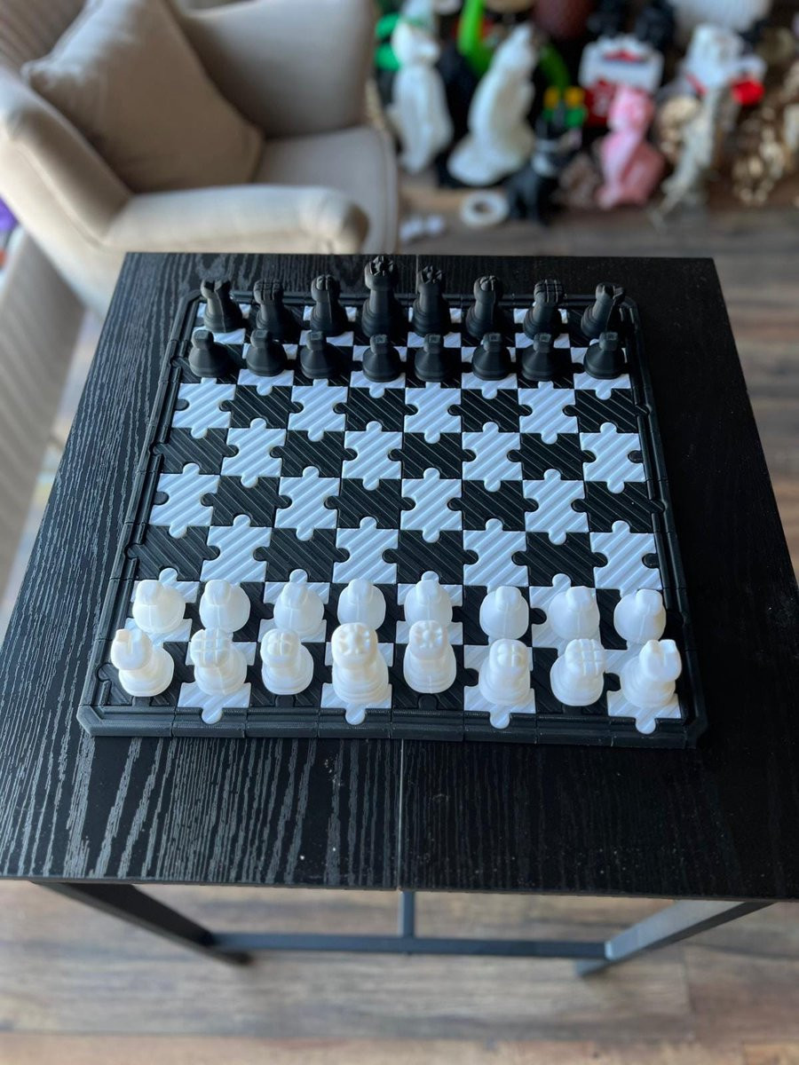 Handgemaakt uniek reisschaakspel met schaakstukken van Big Chess, Breedte: 40 cm