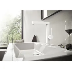 hansgrohe Finoris 230 Waschtischarmatur 76060700 mit Schwenkauslauf und Push-Open Ablaufgarnitur, mattweiß