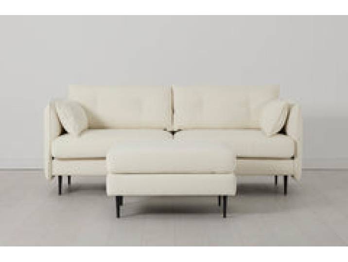 Model 19 Dreisitzer-Sofa mit Polsterhocker, Elfenbeinfarbe