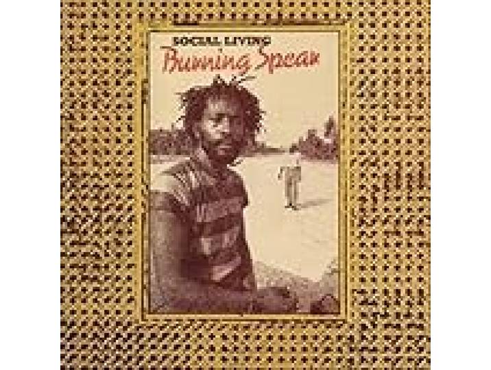 Social Living / Living Dub
