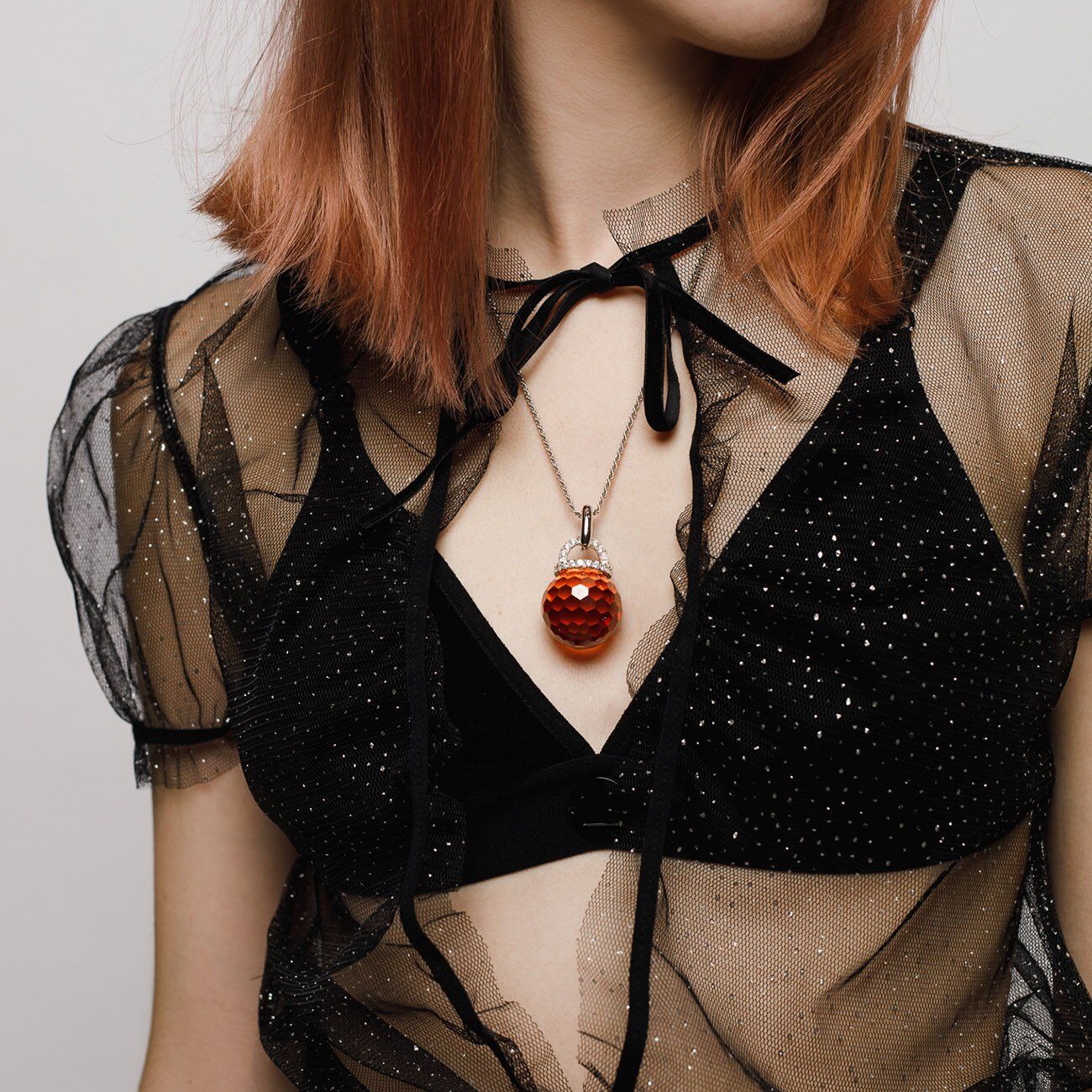 NEORE Cleo Nude Pendant