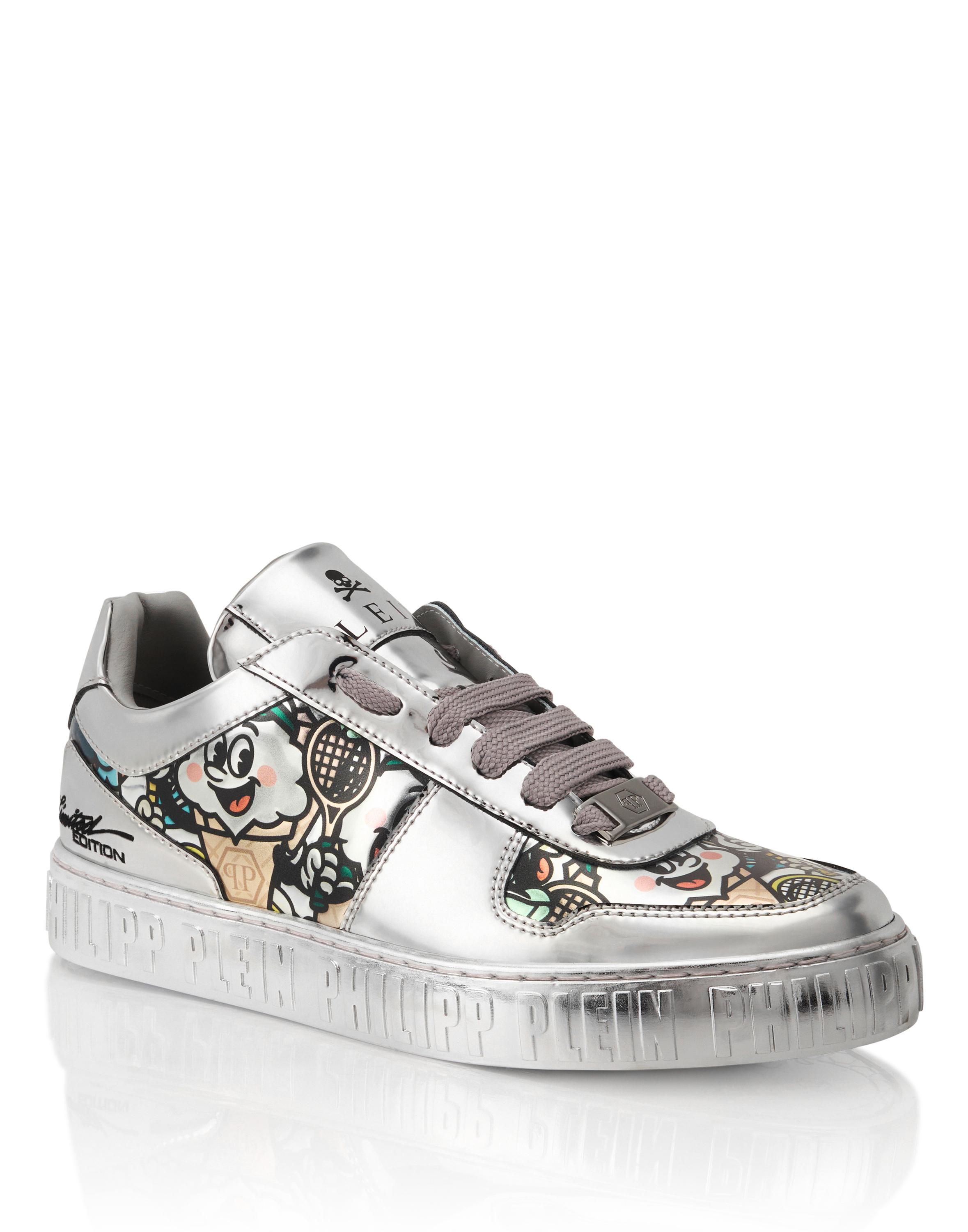 Low-Top-Sneaker