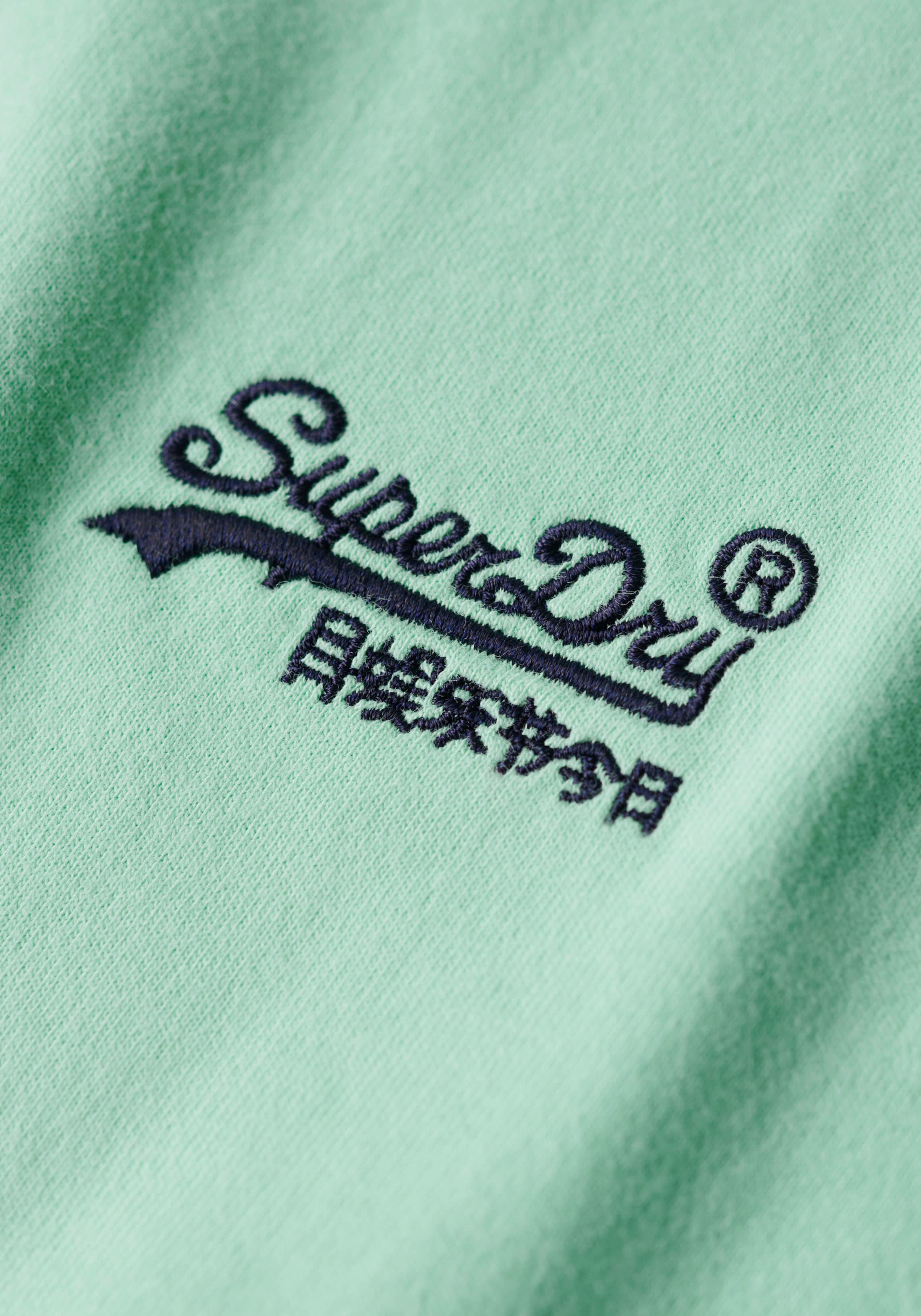 Rundhalsshirt SUPERDRY "ESSENTIAL LOGO EMB TEE", Herren, Gr. XXL, grün (spearmint), Single Jersey, Obermaterial: 100% Baumwolle, unifarben, slim fit hüftlang, Rundhals, Shirts Rundhalsshirt, aus Baumwolle und Single Jersey, Slim Fit, Kurzarm, hüftlang spe