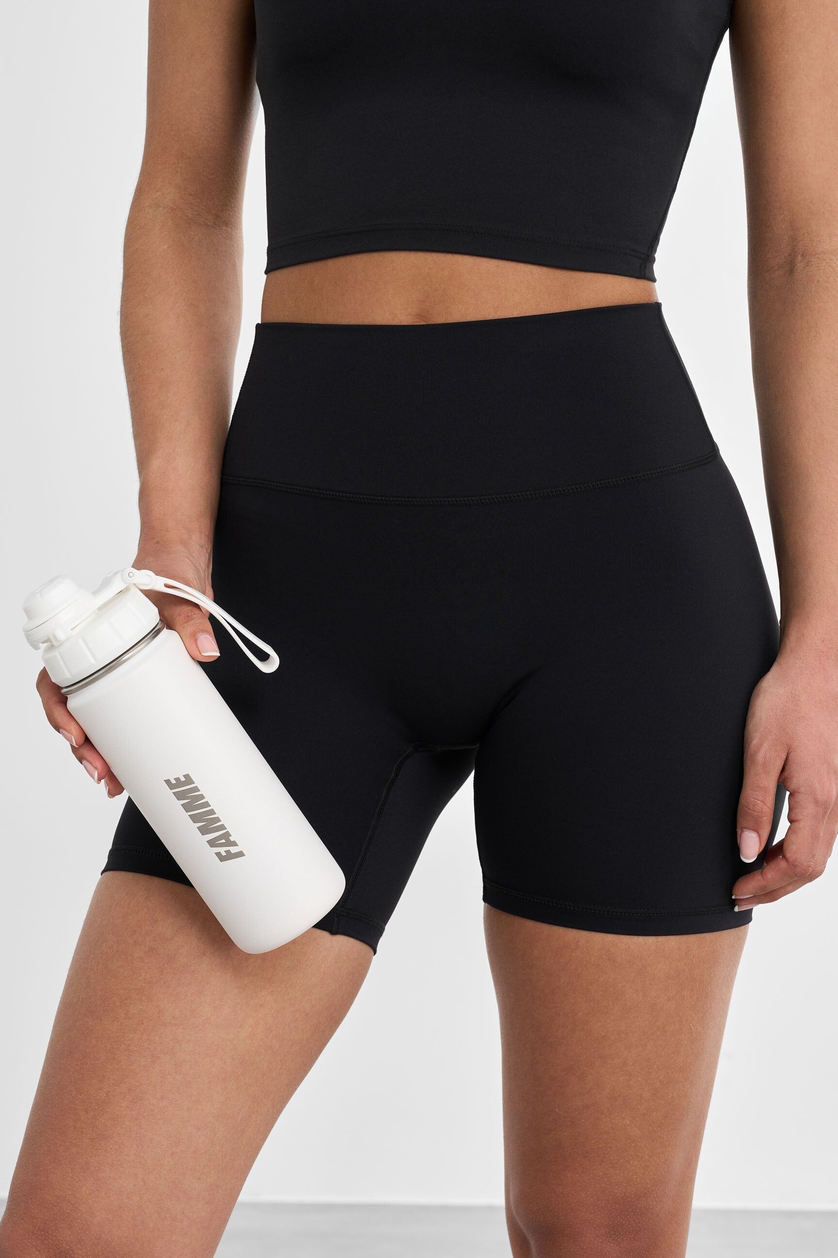 FAMME Water Bottle White ONE SIZE