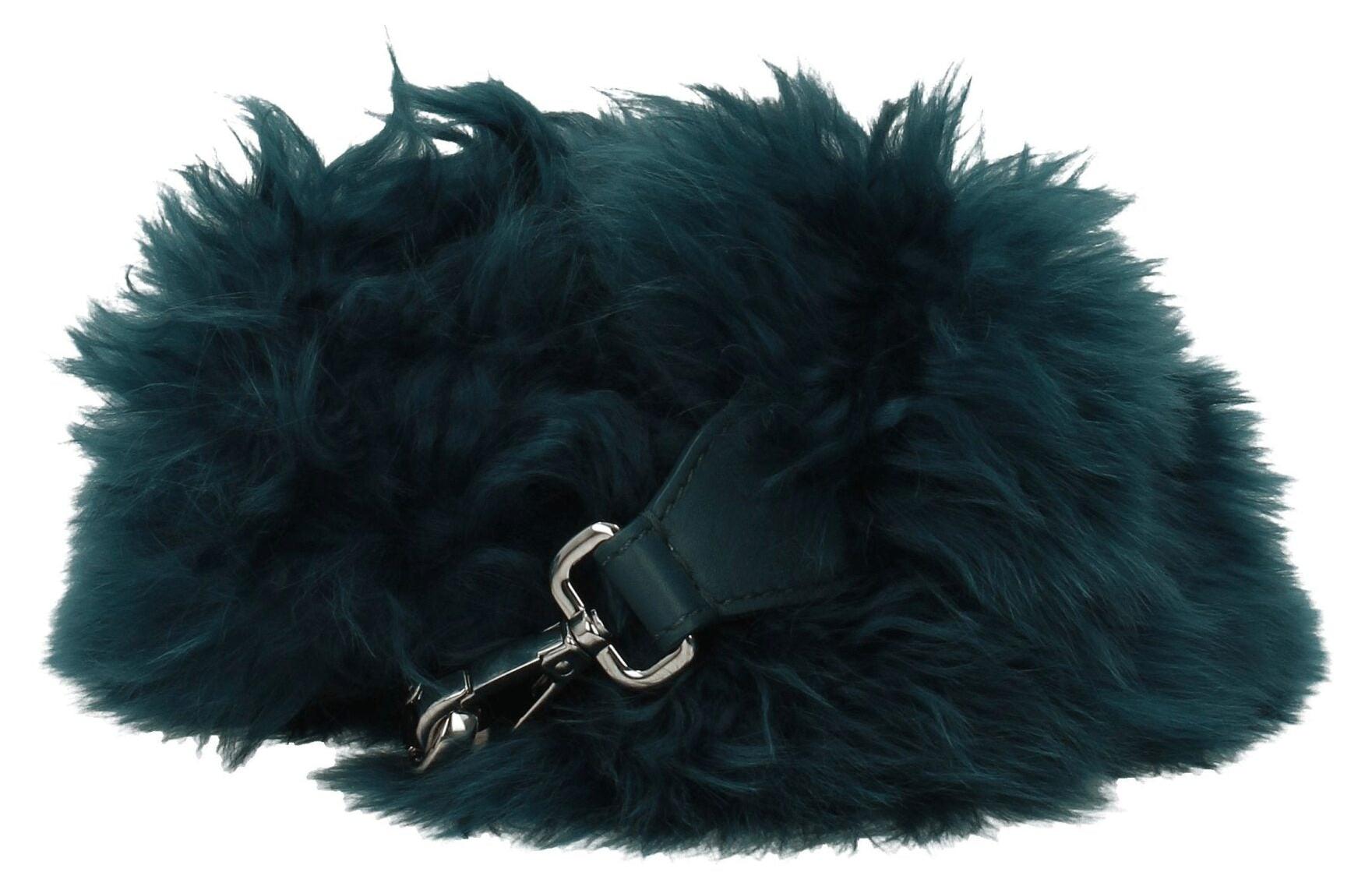 Fendi Schultertasche aus Leder in Grün