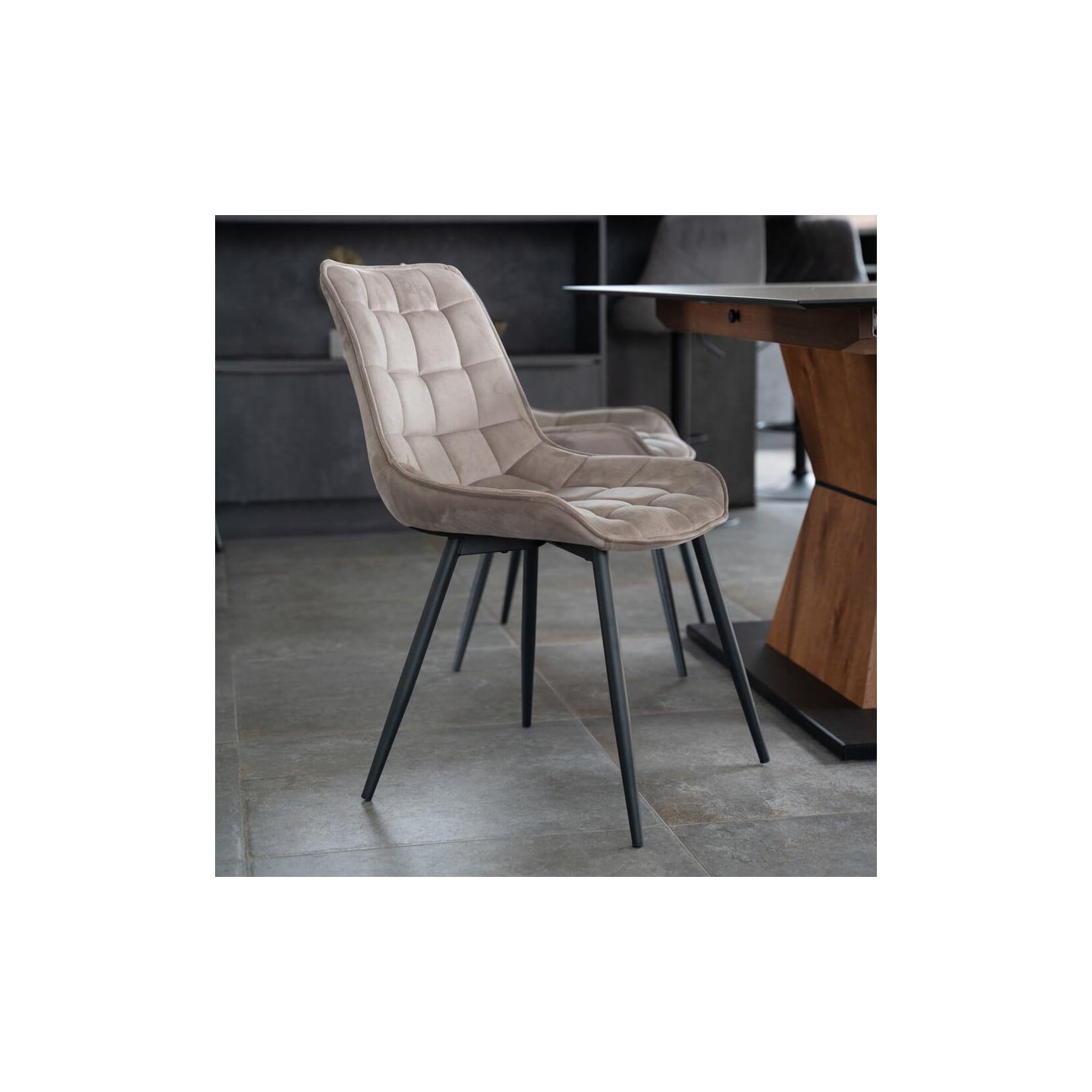 HOME DELUXE Polsterstuhl Esszimmer Samt IKALO – 2er Set Hellbraun