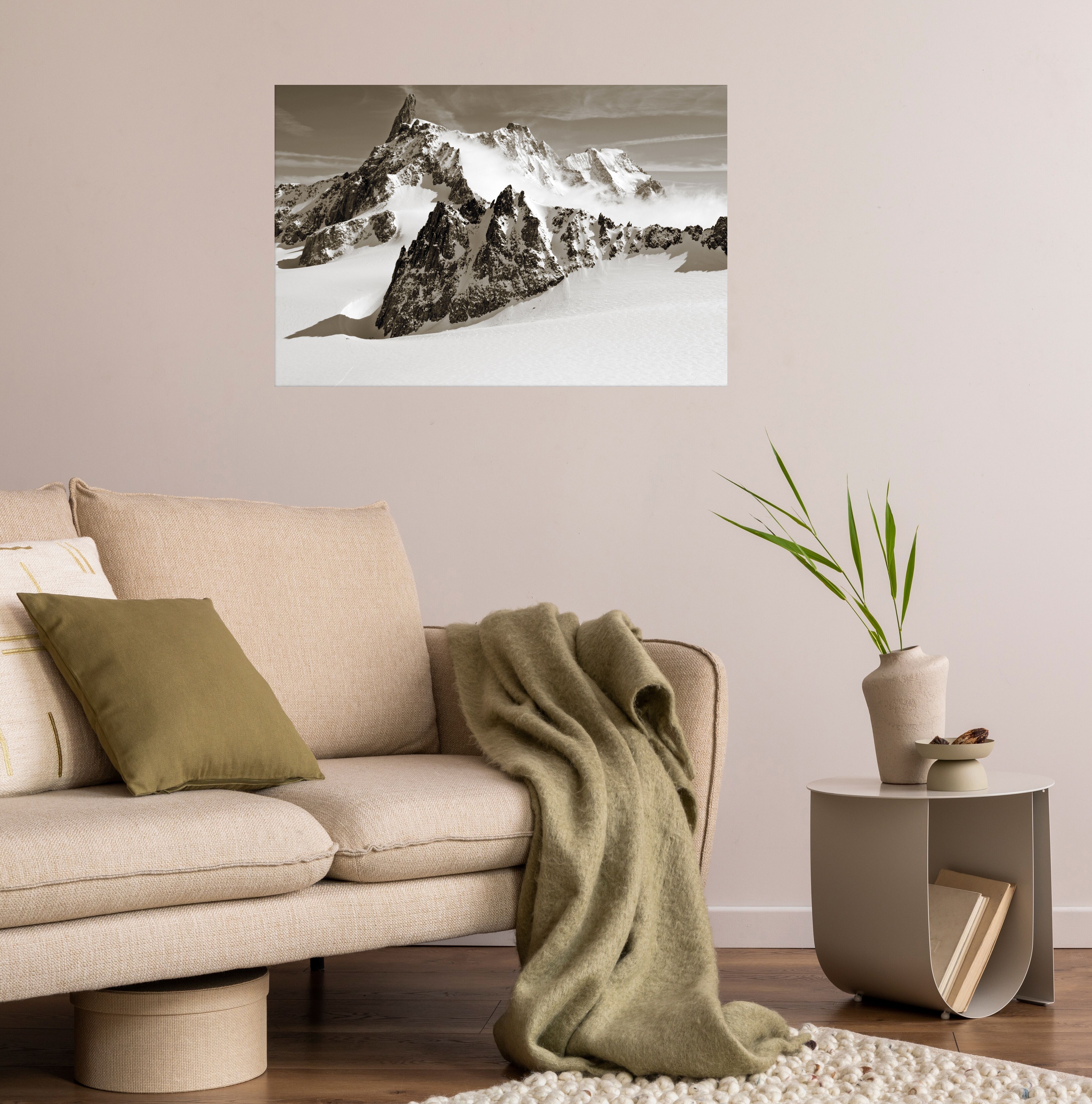 Wandsticker QUEENCE "The Mountain", weiß, B:90cm H:60cm T:0,1cm, Folie, Wandtattoos, Selbstklebend, kinderleichte Anbringung