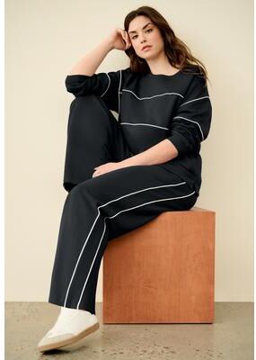 Plus Size Women's Ellos Studio Piped Wide Leg Fleece Sweatpants by Ellos Studio in Black (Size 14/16)