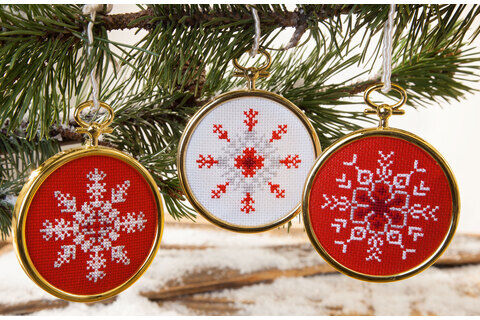 Miniatur-Stickbilder "Schneekristalle", Ø 7,5 cm, 3er-Set