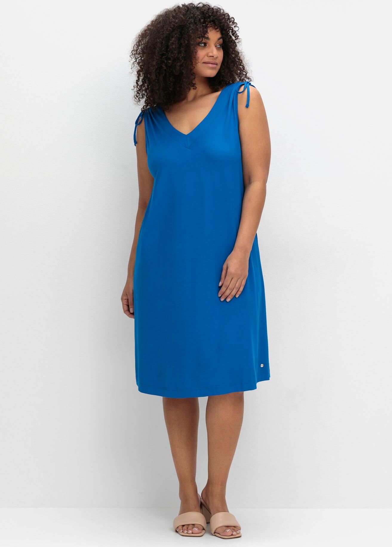 Jerseykleid SHEEGO "Jerseykleid", Damen, Gr. 50, Normalgrössen, blau (kobaltblau), 95% Viskose, 5% Elasthan, unifarben, kurz, V-Ausschnitt, Kleider Jerseykleid kobaltblau 50, Normalgrössen