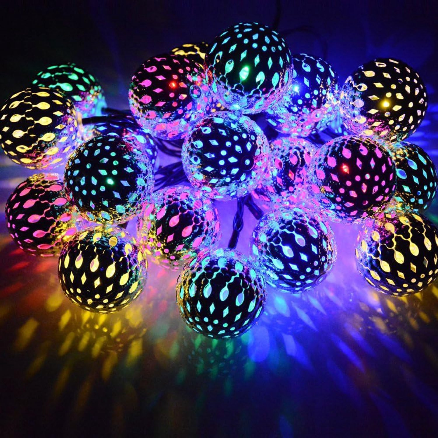 Set van 10 goudkleurige bolvormige LED-lichtslingers in Marokkaanse stijl voor feestelijke decoratie