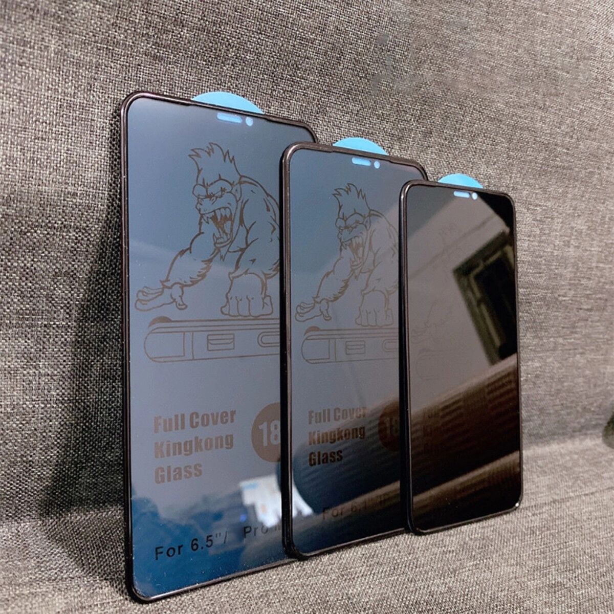 INF 3er-Pack Privacy Tempered Glass Displayschutz mit Airbag-Polster und Staubnetz für Apple kompatibel mit iPhone 17 Pro 6.3