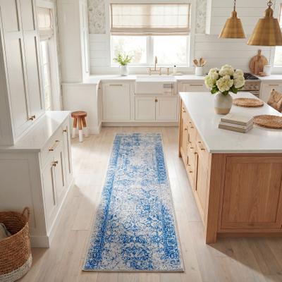 SAFAVIEH Adirondack Dakota Rustic Shabby Chic Distressed Rug