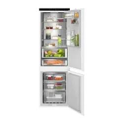 NSC9V183CS ProLine Einbau Kühl-Gefrier-Kombi 178cm Nische NoFrost WLAN GreenZone+ Schlepptür EEK:C
