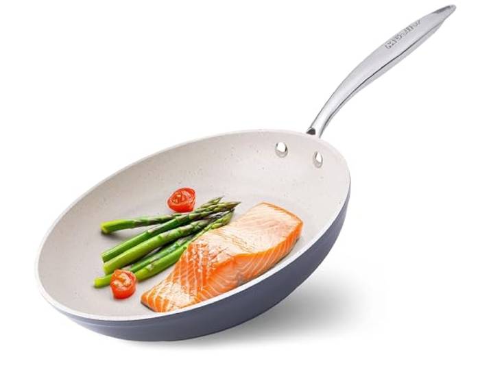 Mueller 25,4 cm Bratpfanne, robuste deutsche Steinbeschichtung Antihaft-Bratpfannen, ohne PFOA oder APEO, spülmaschinen- und ofenfest, gleichmäßige Wärmeverteilung, kühler Edelstahlgriff, hellgrau