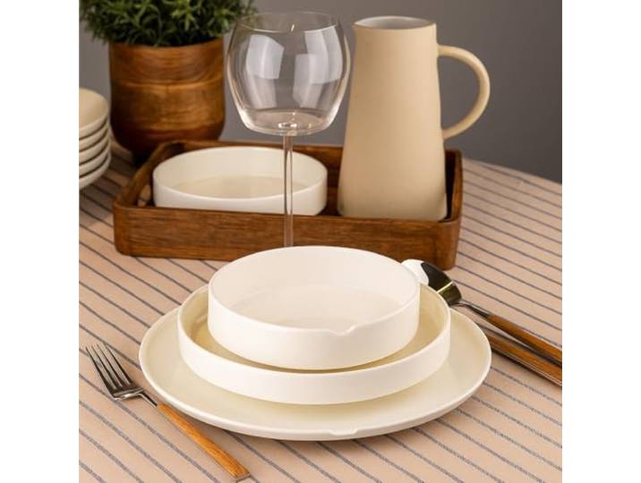 Kutahya Porselen Chef Taste Of Geschirrset 18-teilig – Tafelservice für 6 Personen aus Porzellan – Modernes Design mit Einkerbung – Servier-, Suppen- & Essteller – Spülmaschinengeeignet, Weiß