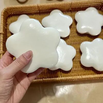 JoyToys Kawaii Star Flower Squishy Toy Slow Rising Stress Relief Toy For Kids & Adults white