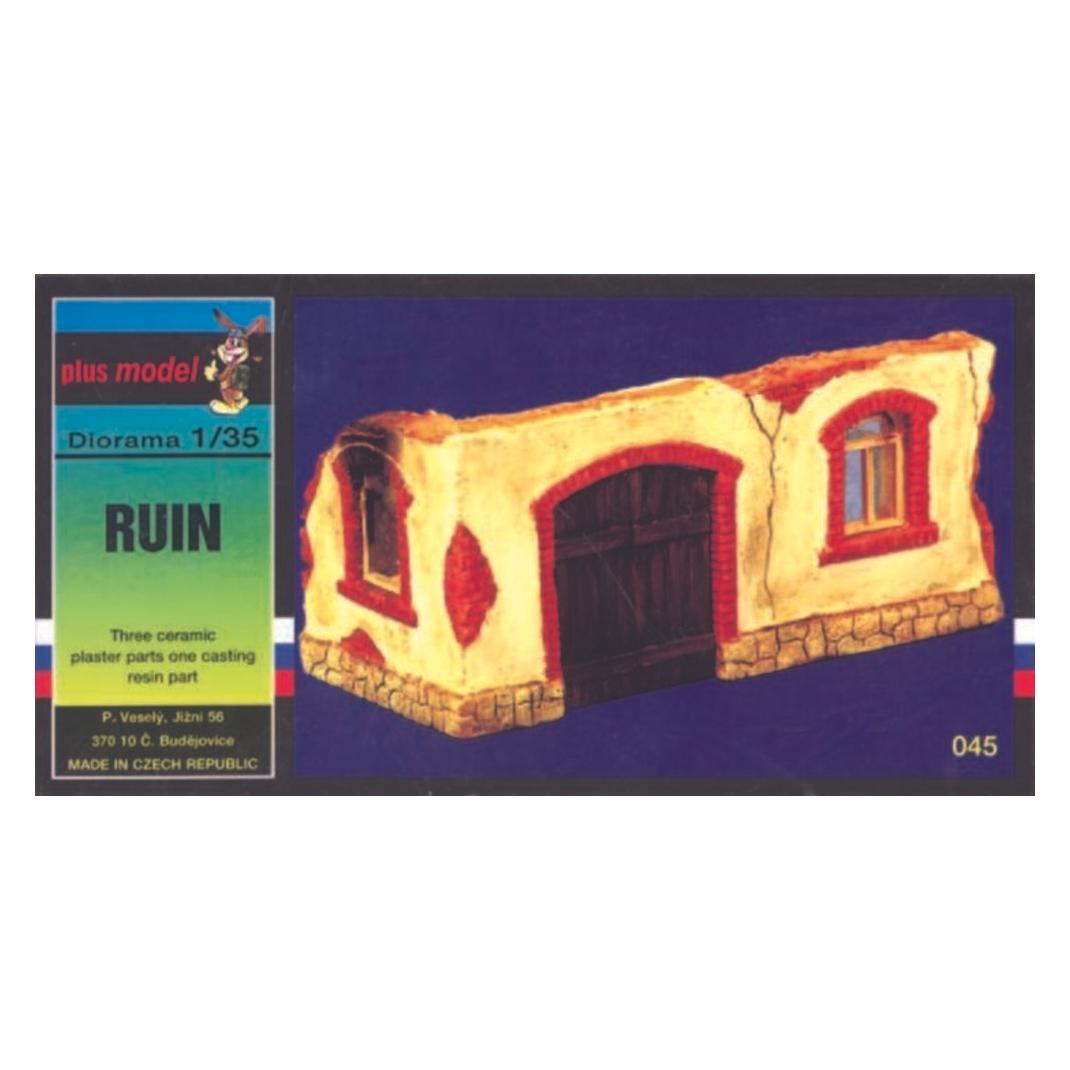 Plus Model Ruine (23800130)