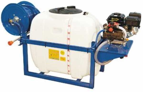 AgriEuro Premium Gruppo irrorante scarrabile con serbatoio da 200L per pianale motocarriole