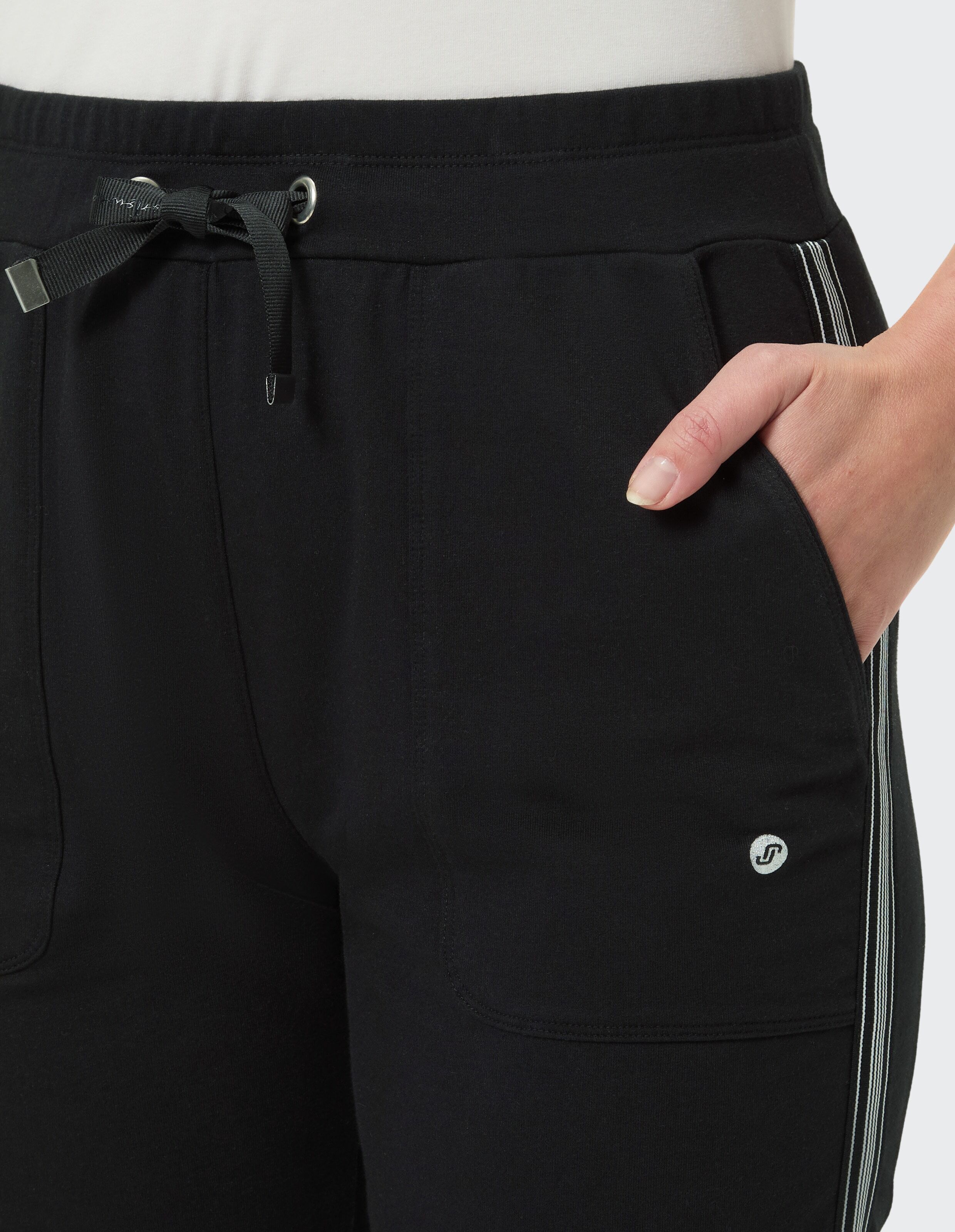 Jogginghose JOY SPORTSWEAR "D JOGGINGHOSE THEKLA", Damen, Gr. 48, N-Gr, schwarz, Obermaterial: 96% Baumwolle, 4% Elasthan, Hosen Jogginghose, für Freizeit und Training, sportlicher Stil, bequeme Passform